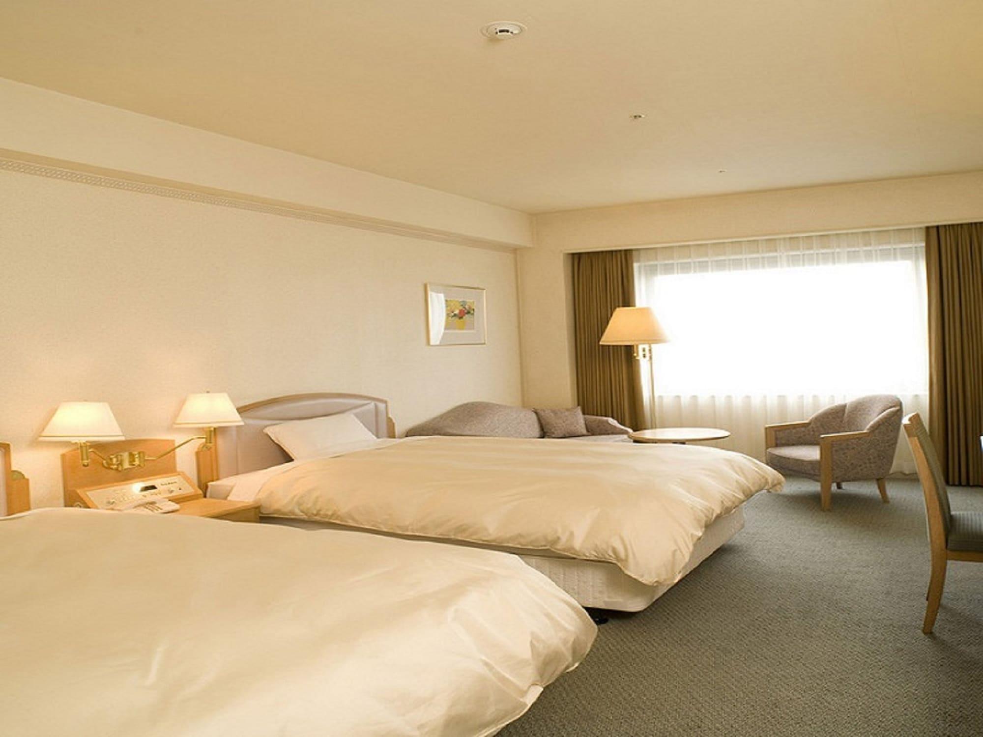 Rihga Royal Hotel Niihama Bagian luar foto