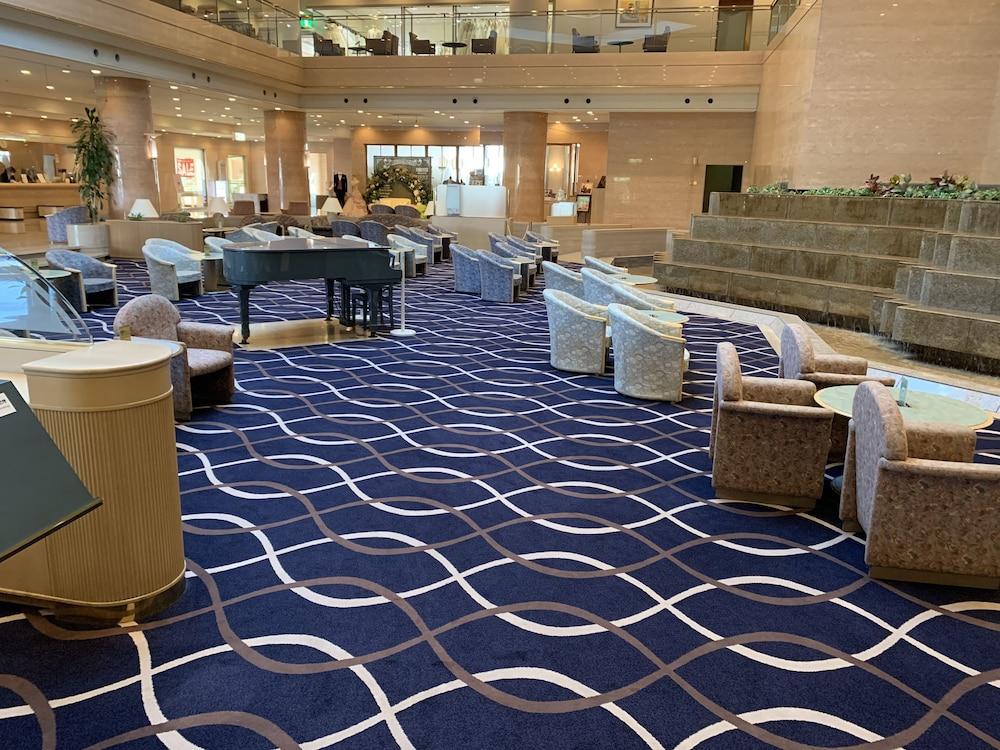 Rihga Royal Hotel Niihama Bagian luar foto
