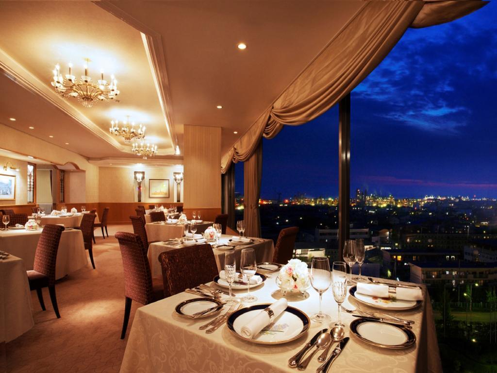 Rihga Royal Hotel Niihama Bagian luar foto